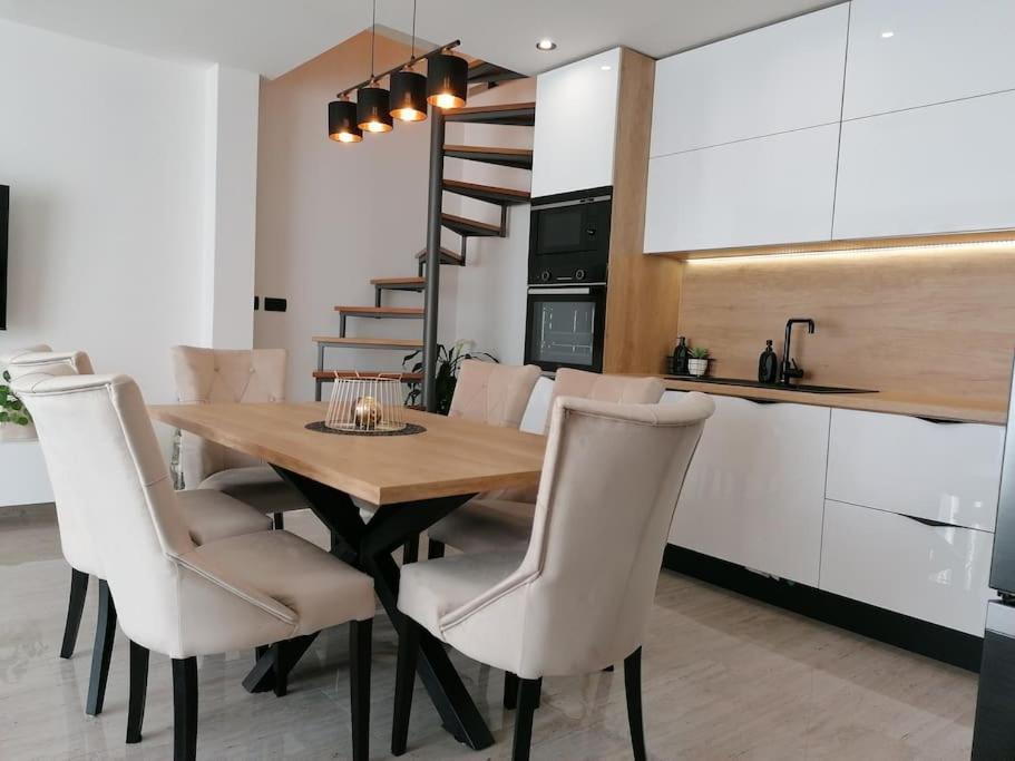 Apartman Max !!!! Омиш Экстерьер фото